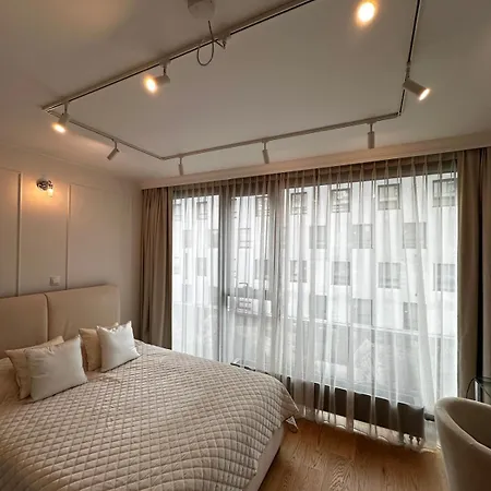 Saskie Unia Art 아파트 루블린